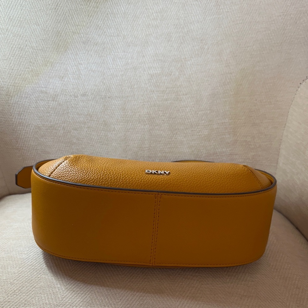 DKNY Mustard Shoulder Bag - Picture 8 of 10